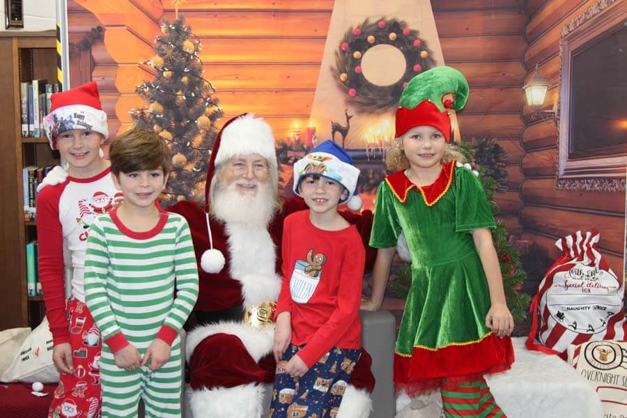 Group of kids with Santa
